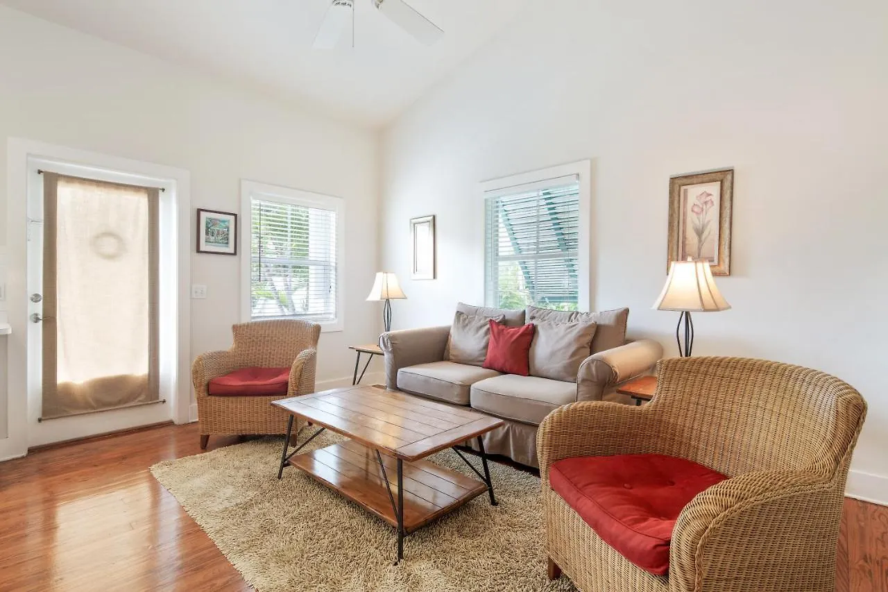 Casa 325 Guesthouse Key West