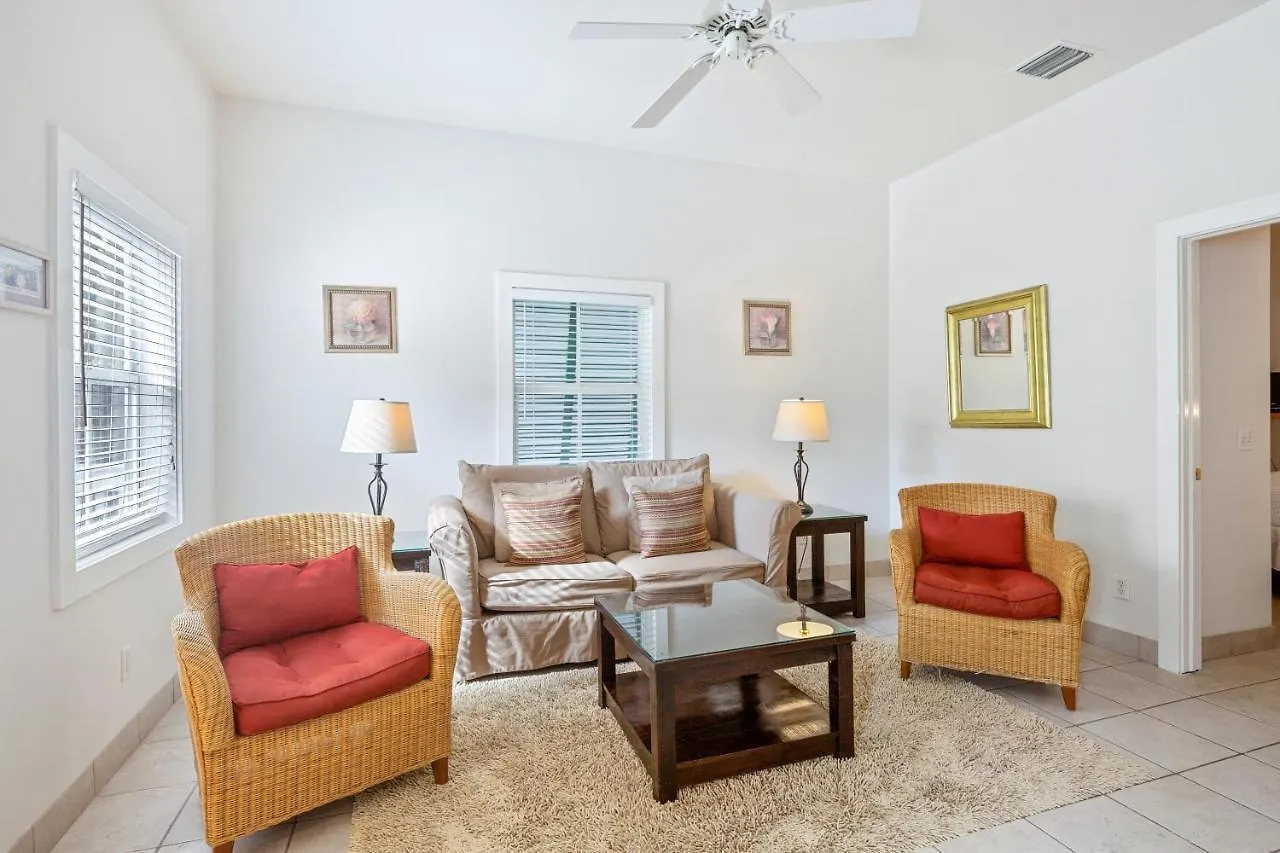 Inn Casa 325 Guesthouse Key West